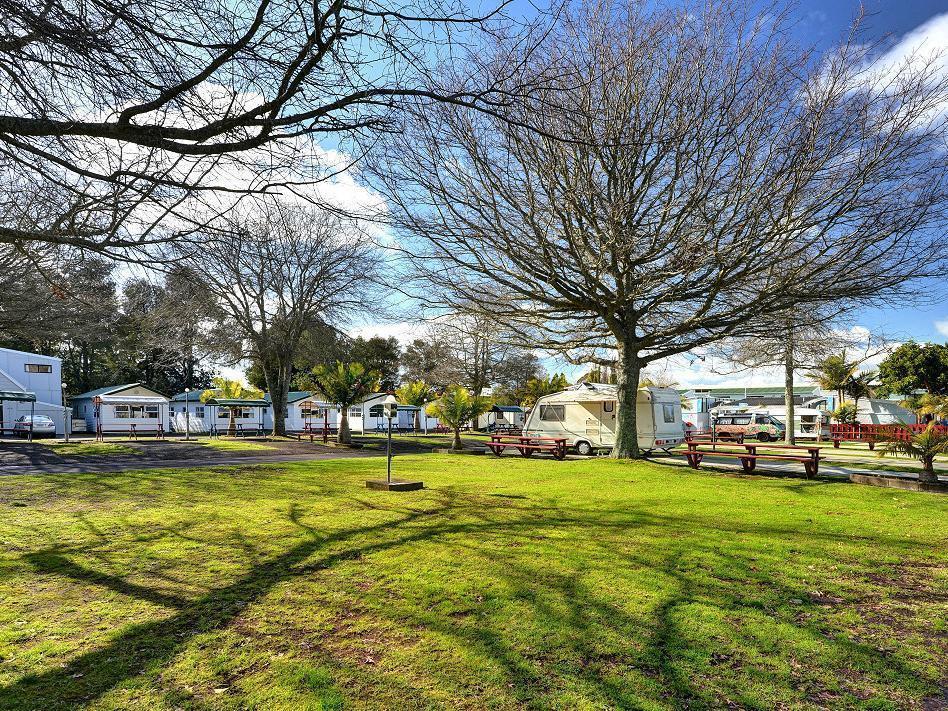 Auckland Northshore Motels & Holiday Park Exterior photo