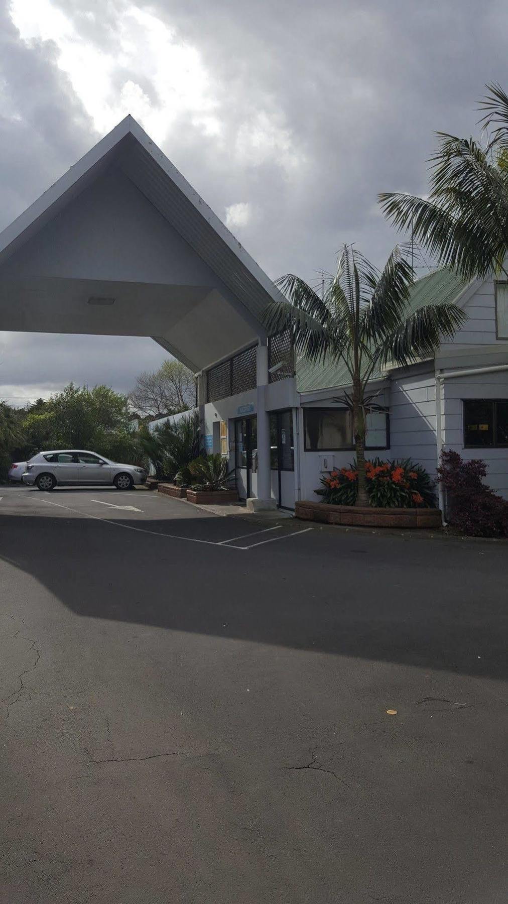 Auckland Northshore Motels & Holiday Park Exterior photo