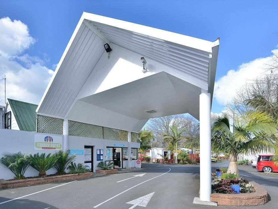 Auckland Northshore Motels & Holiday Park Exterior photo